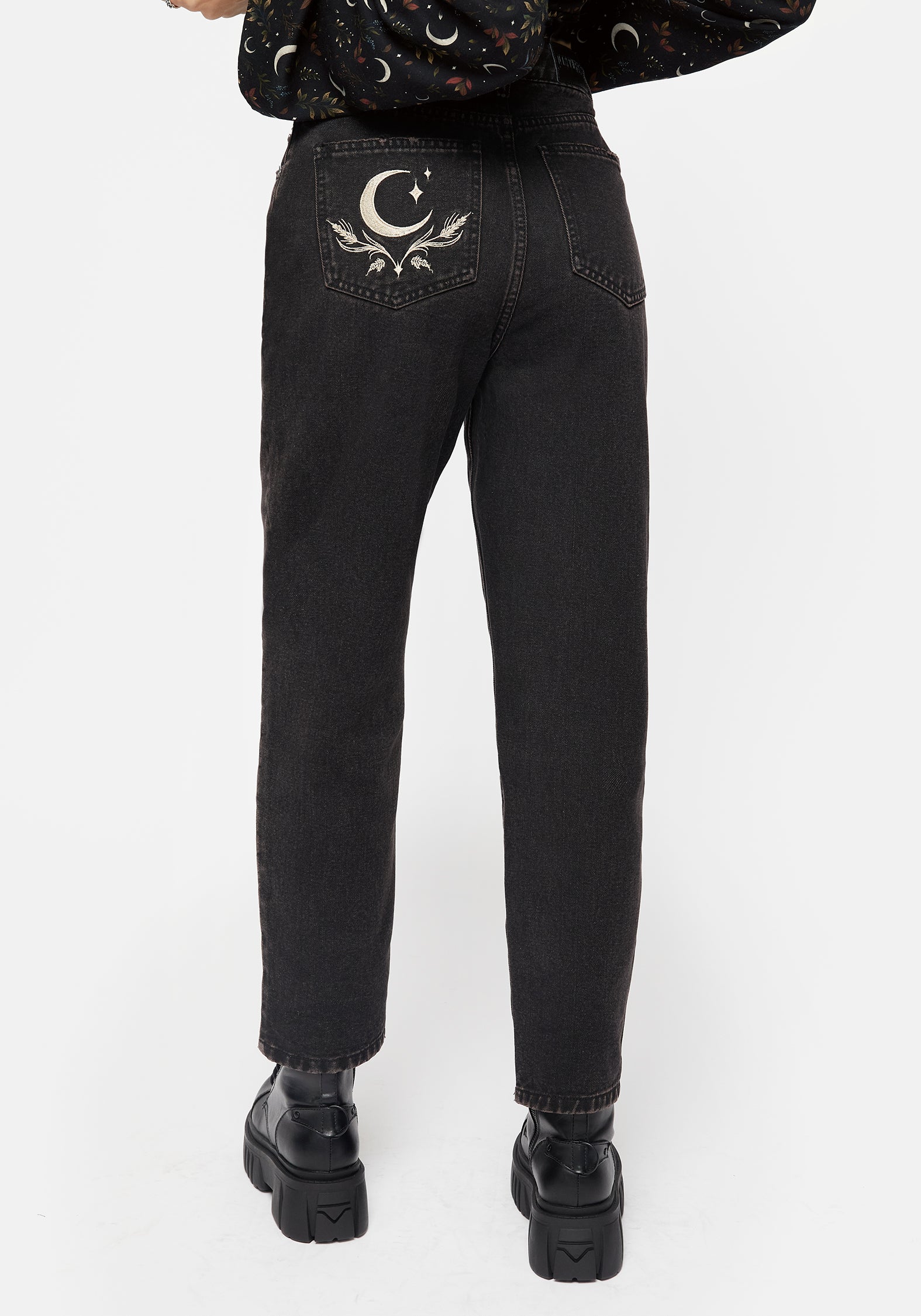 Abundia Embroidered Mom Jeans - Image 3