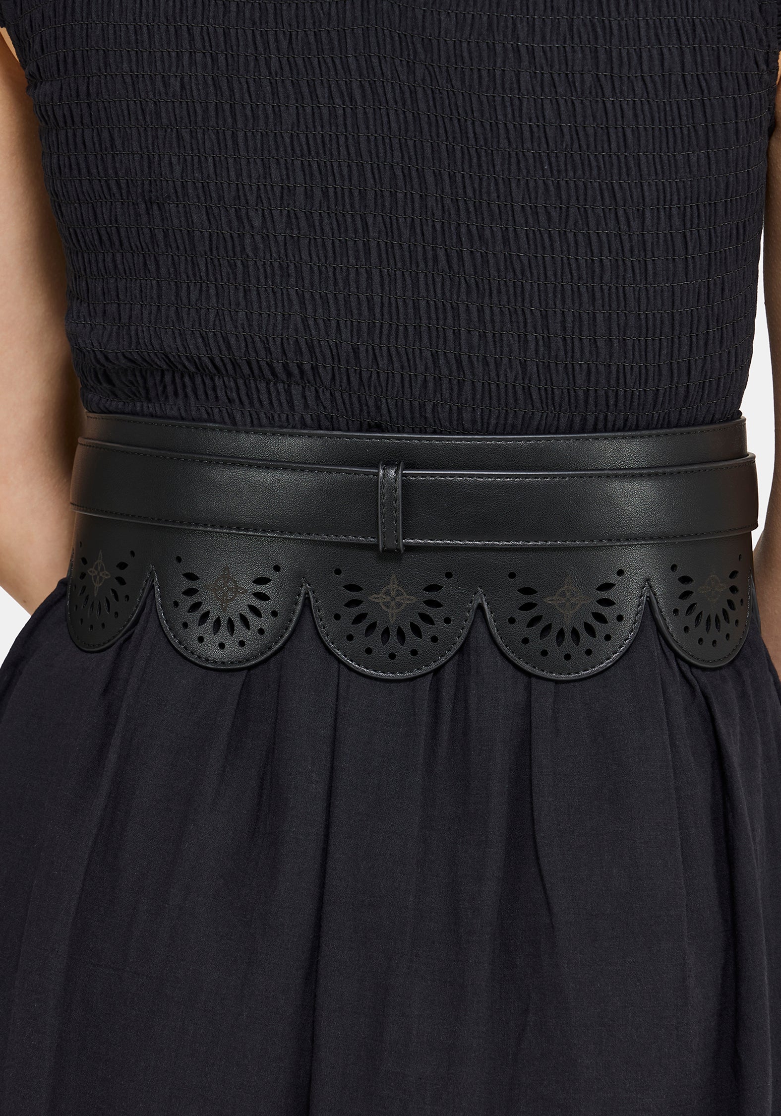 Atha Witches Knot Scallop Cut Out Waist Belt - Image 5