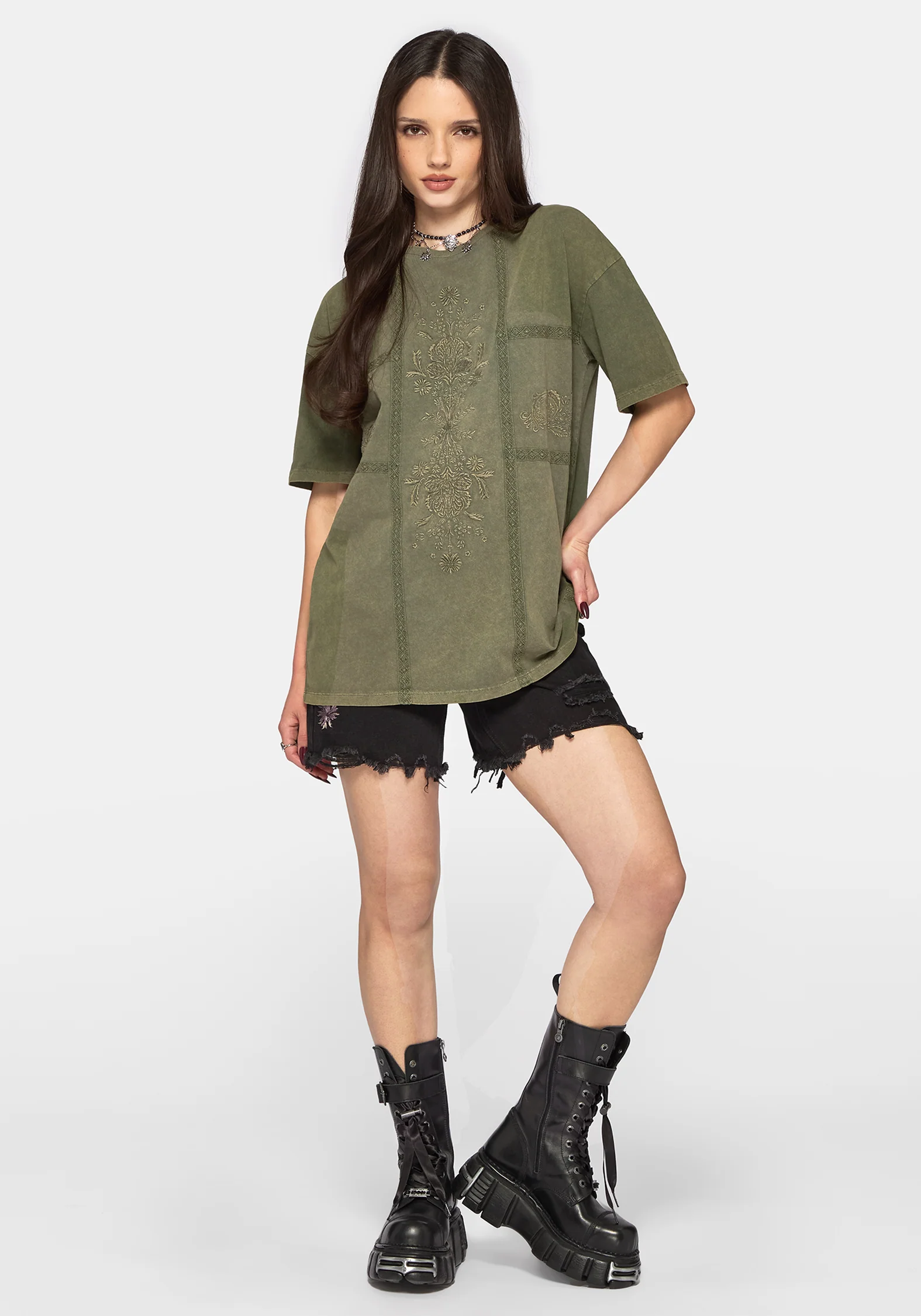 Blake Lace Oversized Graphic T-Shirt - Khaki - Image 5
