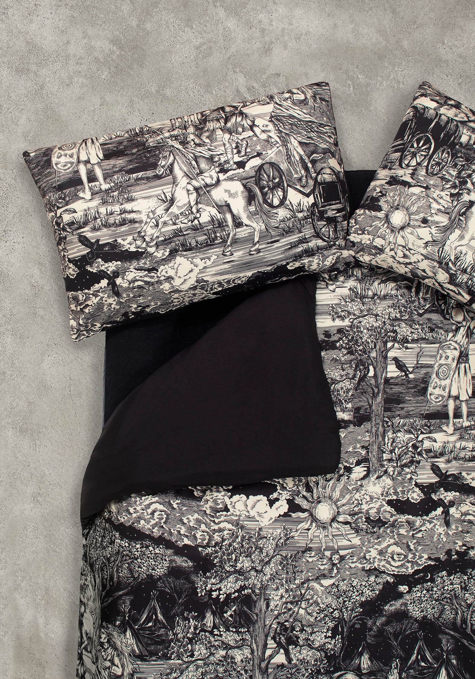 Boudicca Bedding Set (UK Double) - Image 2