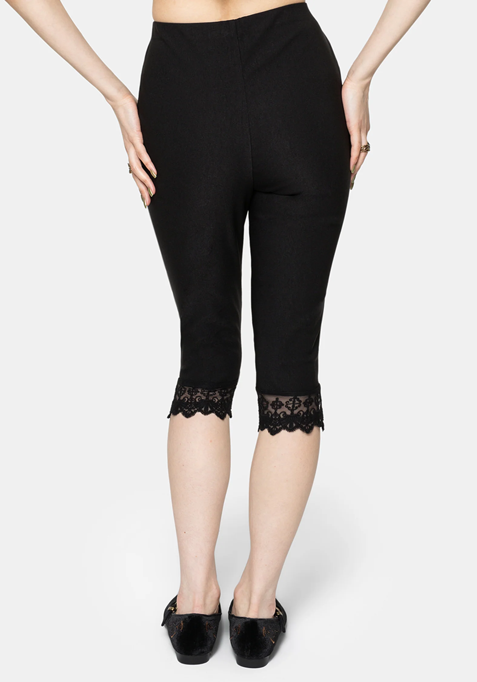 Deva Lace Trim Capri Trouser - Image 3