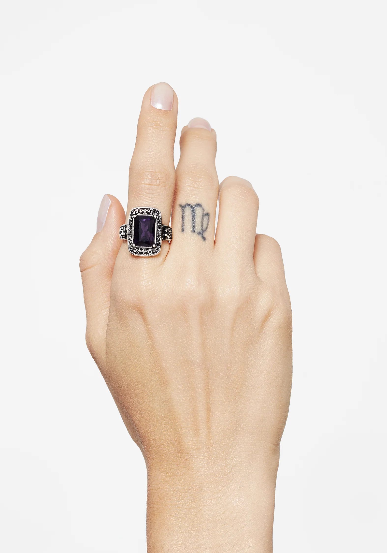 Domra Vintage Ring - Image 5