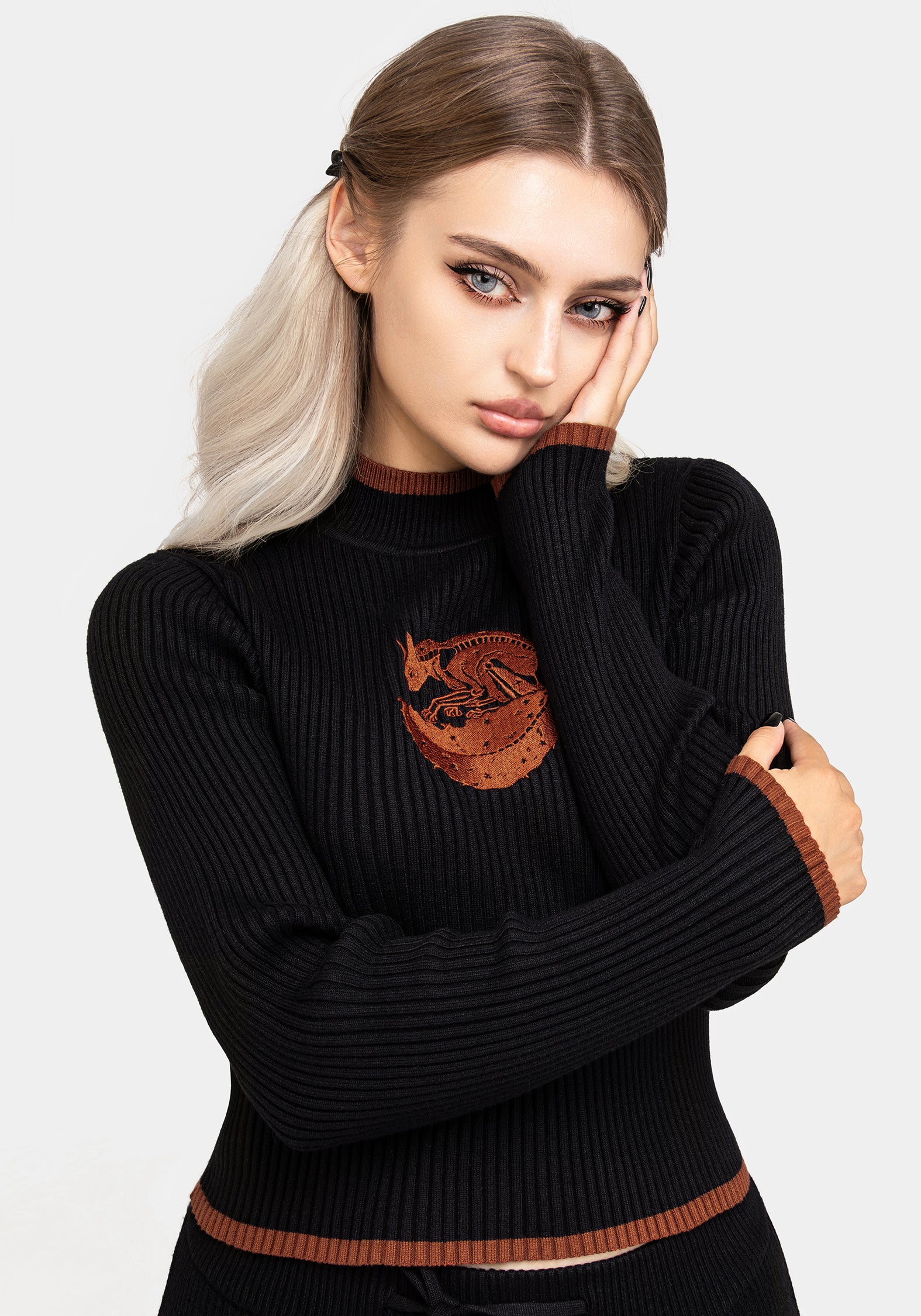 Foxfire Embroidered Knit Jumper - Image 5