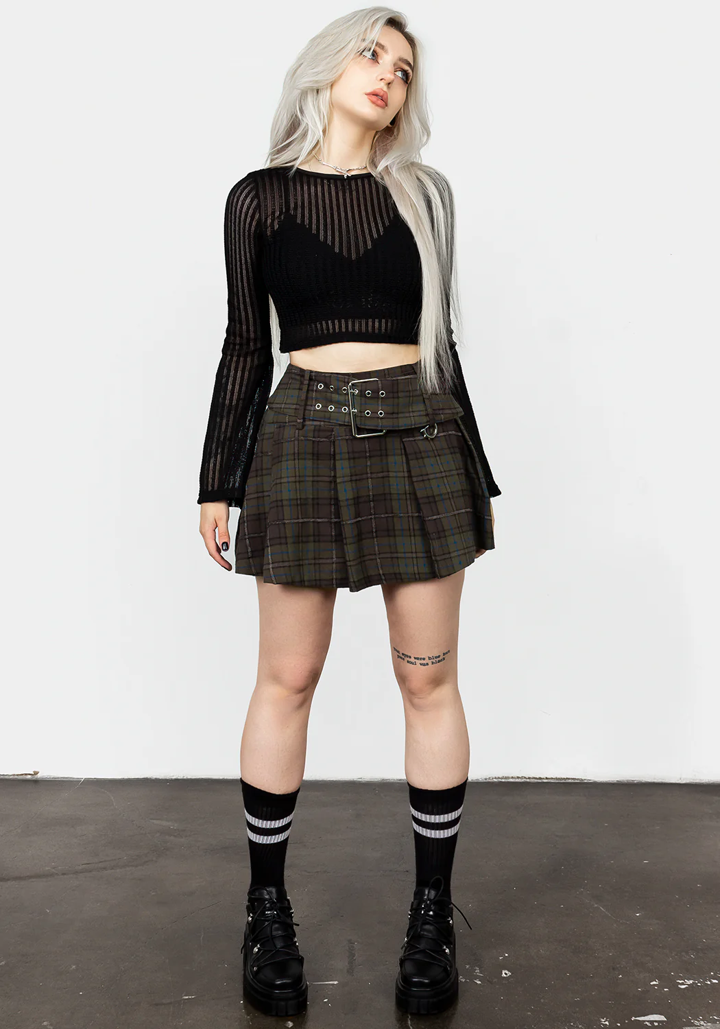 Habundia Flared Sleeve Crop Top - Image 9