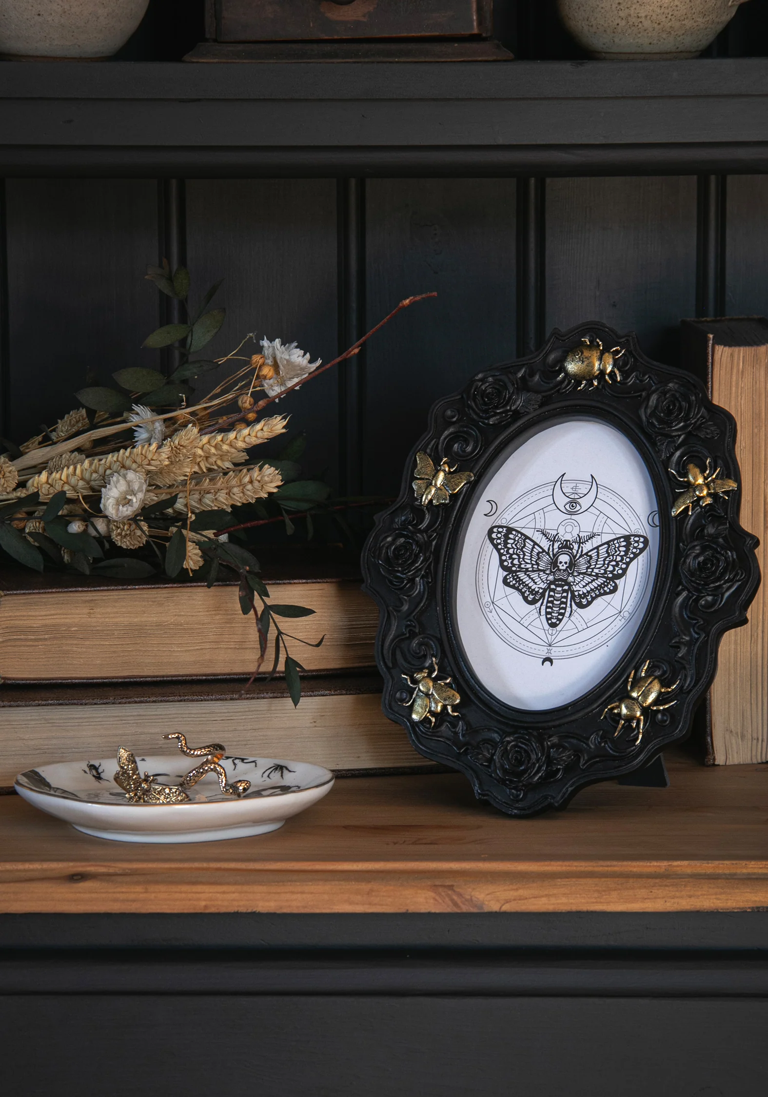 Henbane Bug Photo Frame - Image 2