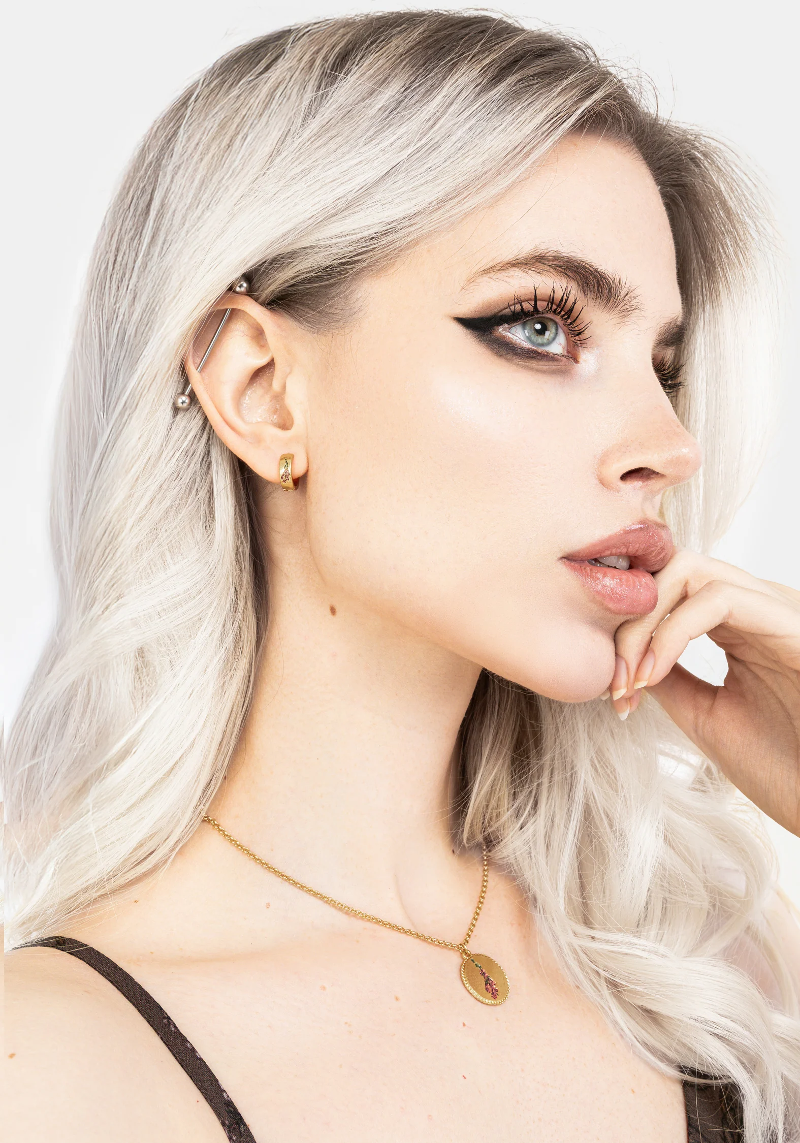 Hermia Foxglove Hoop Earrings - Image 5