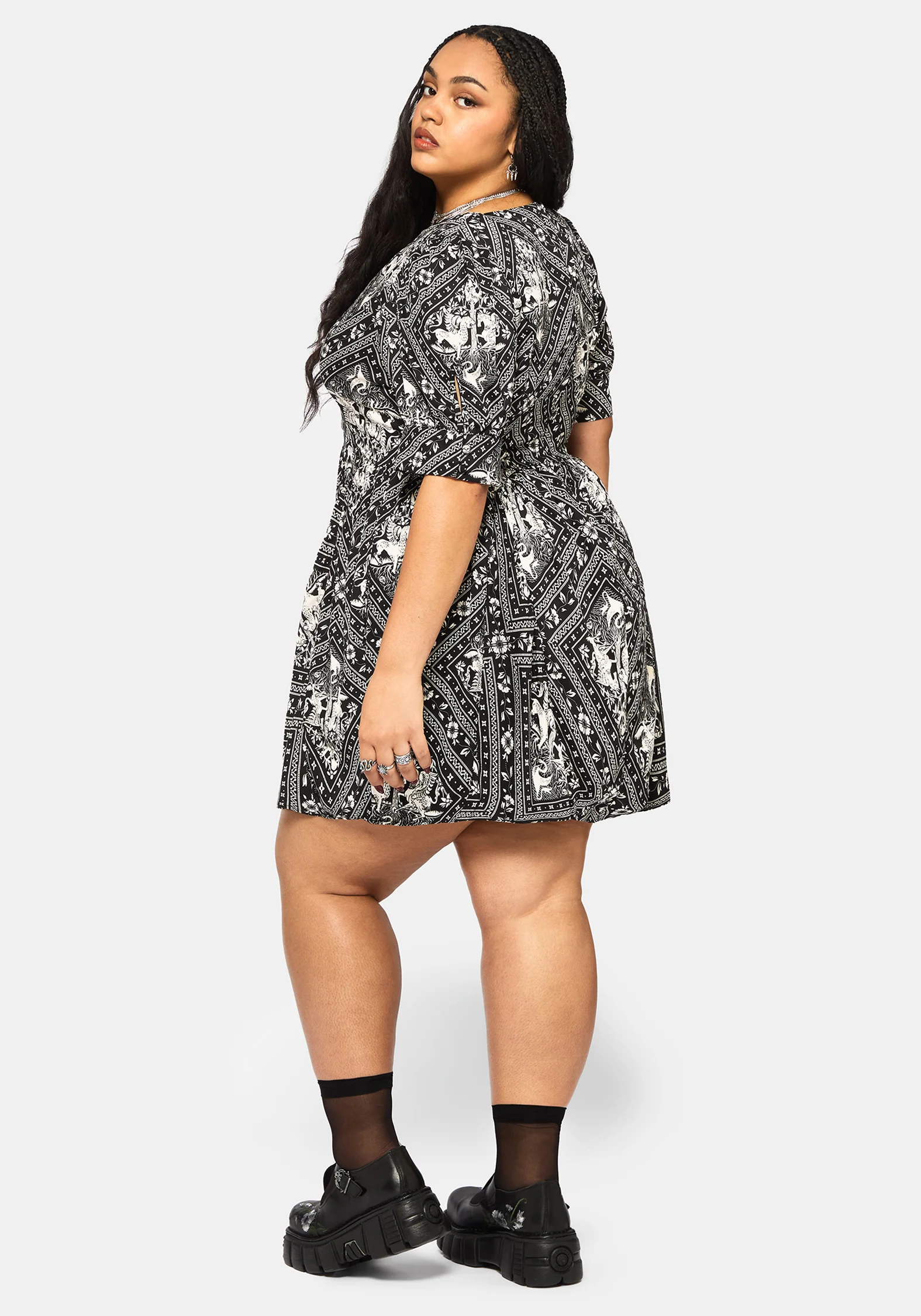 Hexweave Print V Neck Mini Dress - Image 9