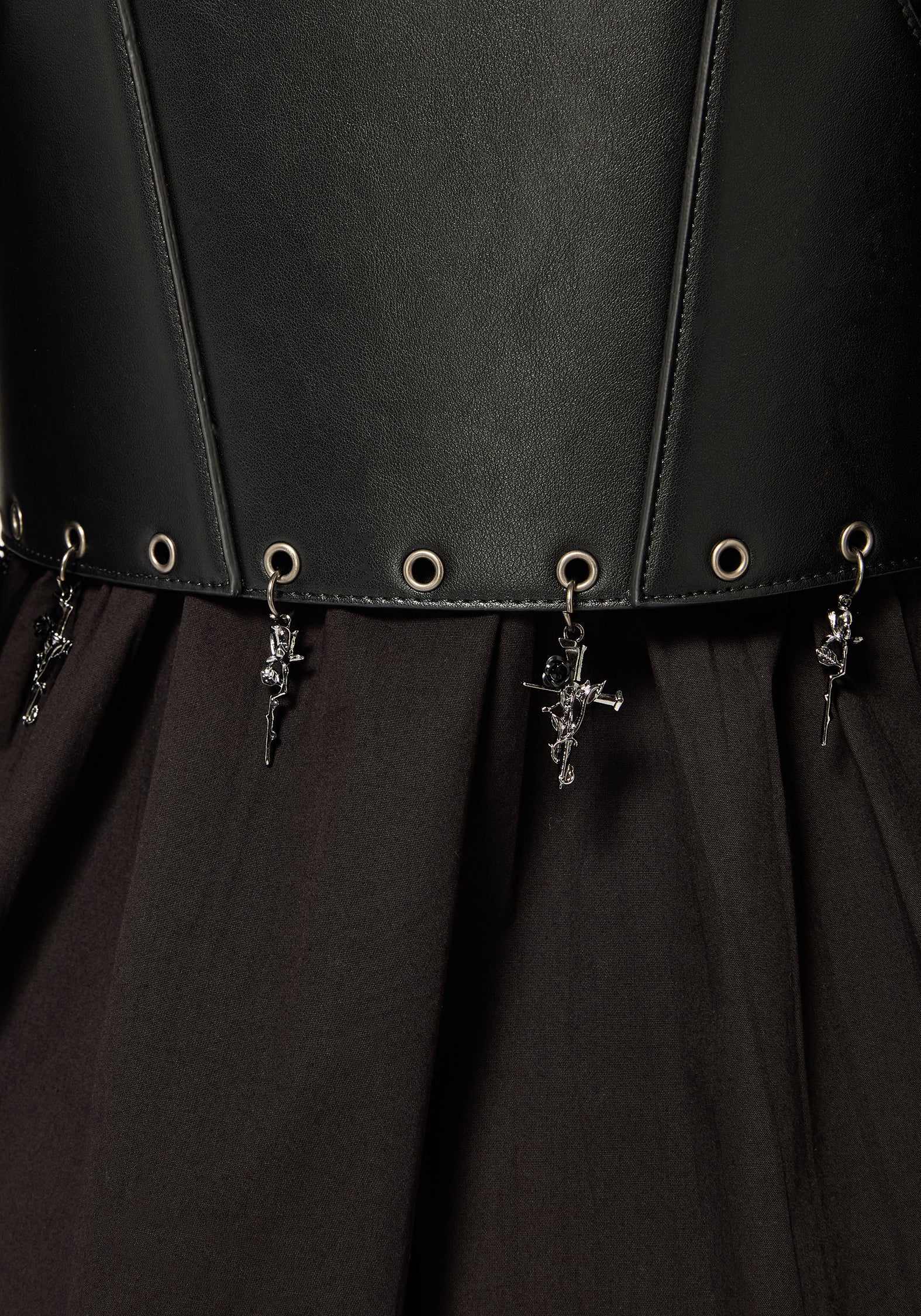Lira Assorted Charm Harness - Image 5