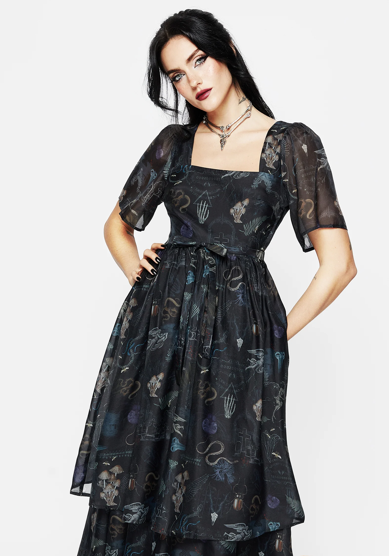 Maudeline Victoriana Print Layered Organza Midaxi Dress - Image 5