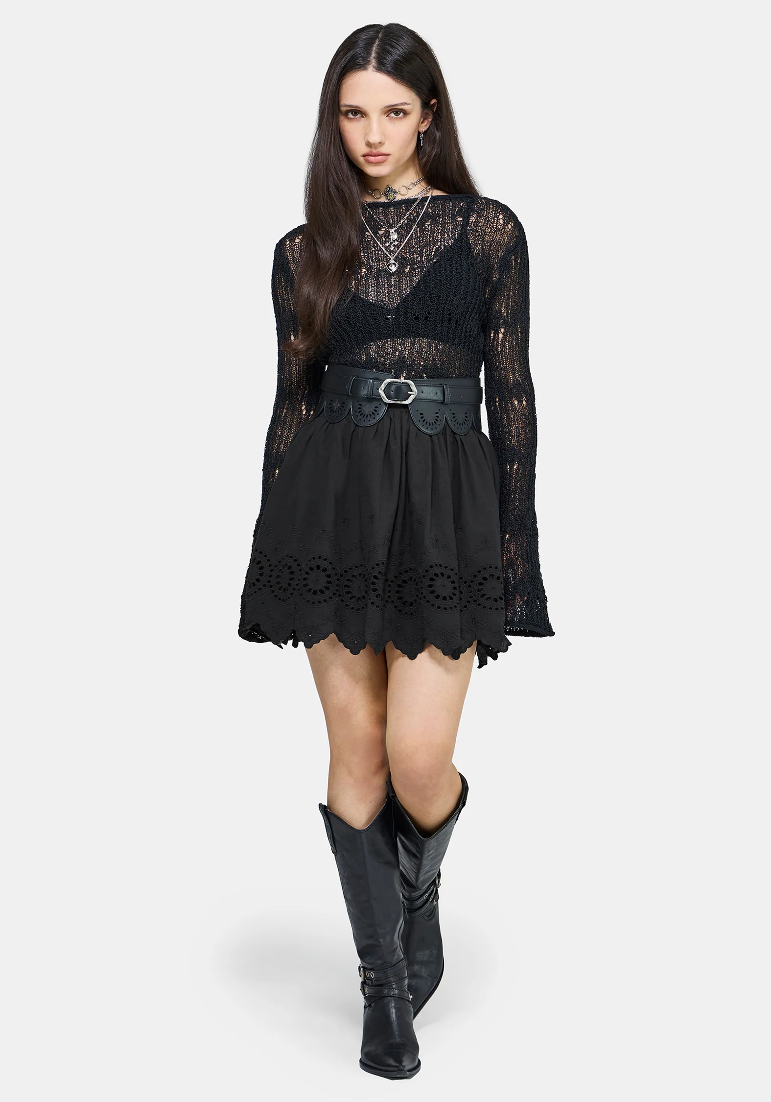 Moirae Contrast Broderie Hem Mini Skirt - Image 6