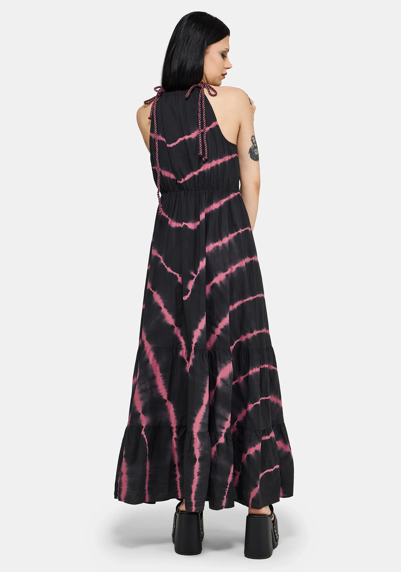 Noxielle Tie Dye Halter Neck Racer Maxi Dress - Image 3