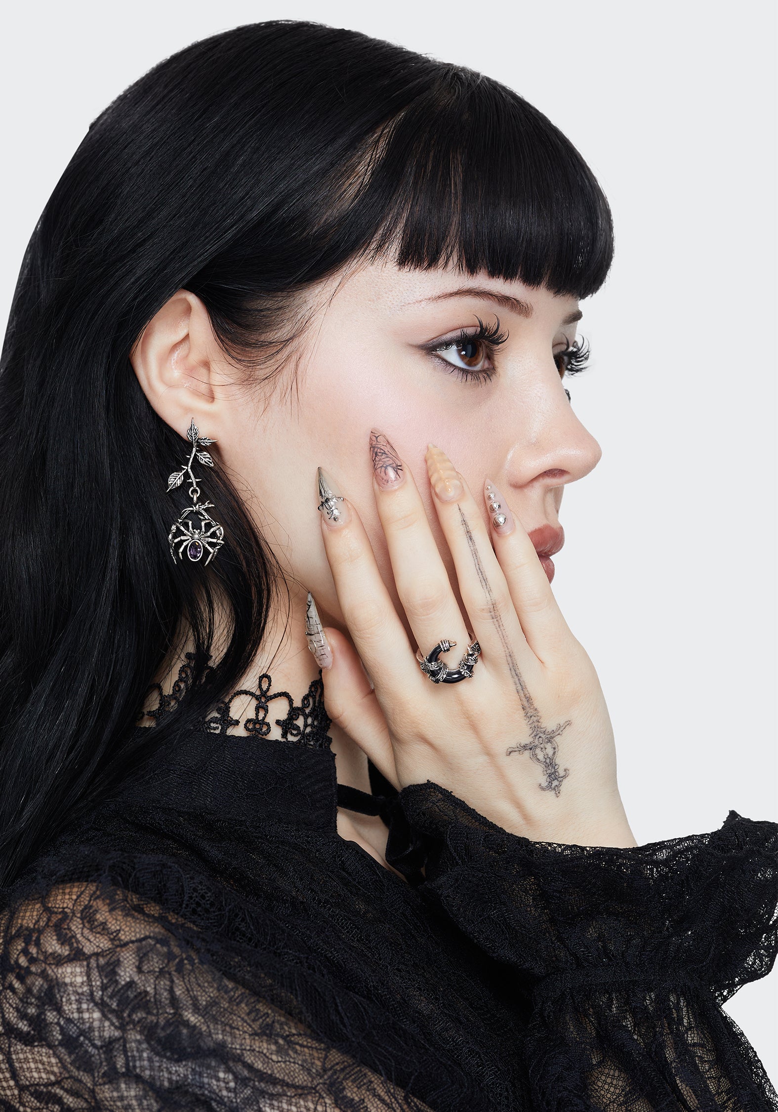 Rosethorn Widow Drop Earrings - Image 6