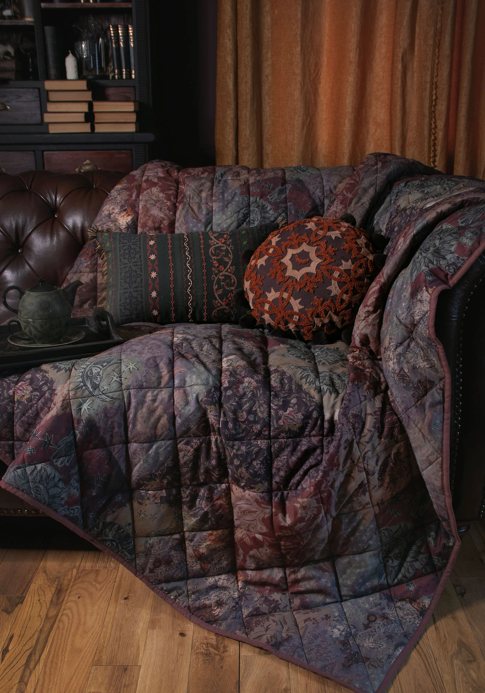 Veluna Print Throw