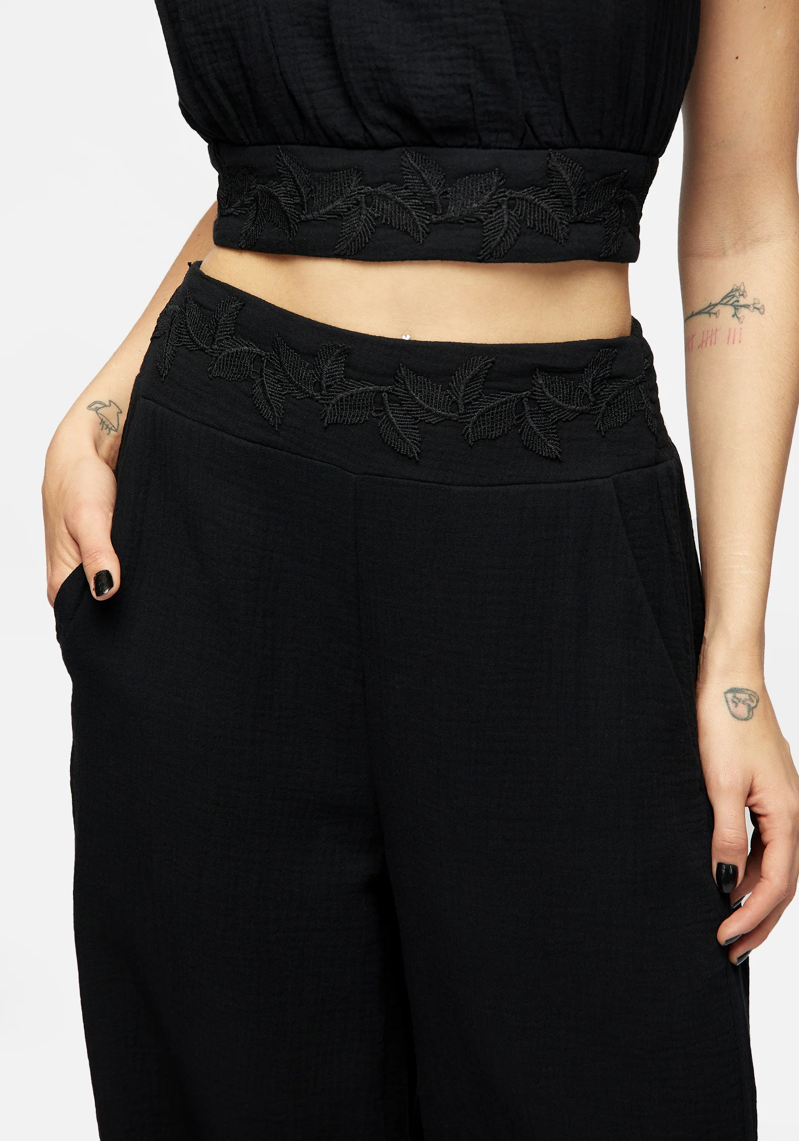 Vine Textured Wide Leg Trouser - Image 2